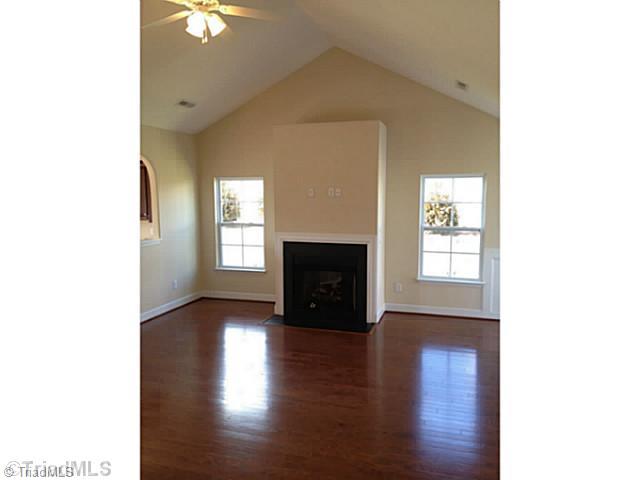 3449 Core Avenue High Point, NC 27265 - Photo 3 of 15 Living Room.