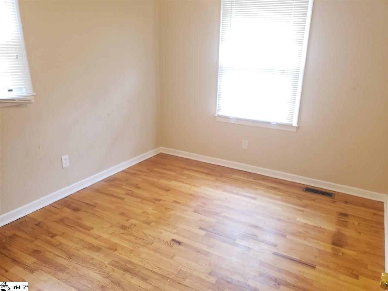 411 Putman Road Fountain Inn, SC 29644 - Photo 7 of 15 Gallery Image 7