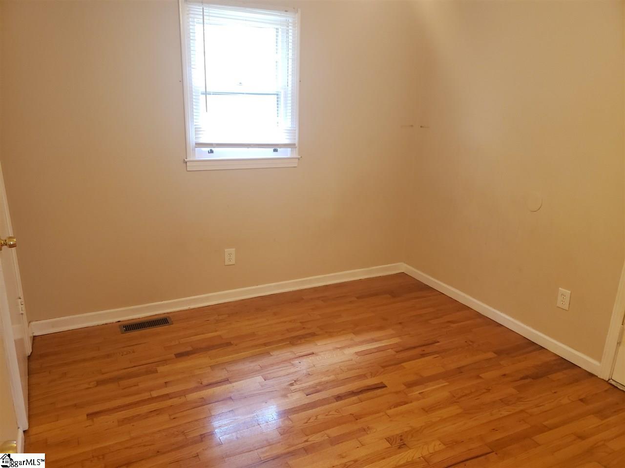 411 Putman Road Fountain Inn, SC 29644 - Photo 8 of 15 Gallery Image 8