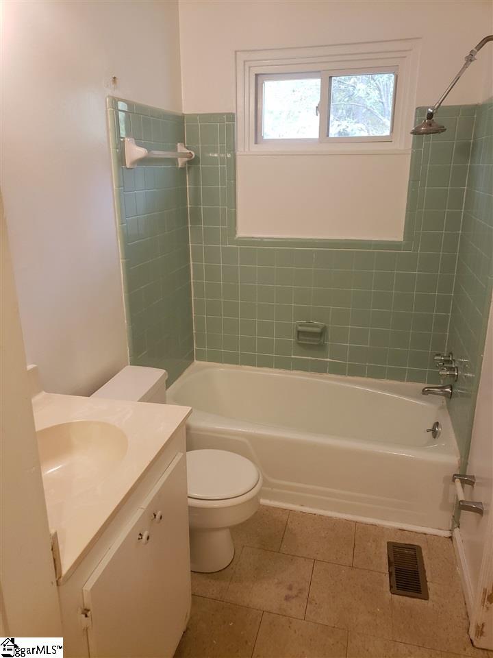 411 Putman Road Fountain Inn, SC 29644 - Photo 9 of 15 Gallery Image 9