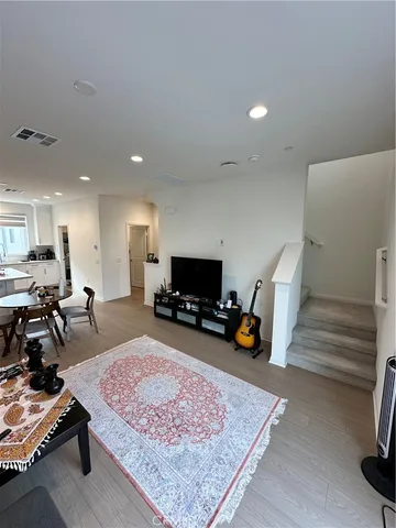 $4,300 | 5864 Linden Avenue, Unit 3, Long Beach, CA 90805