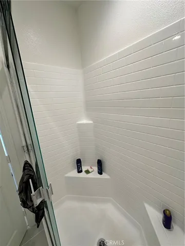 $4,300 | 5864 Linden Avenue, Unit 3, Long Beach, CA 90805