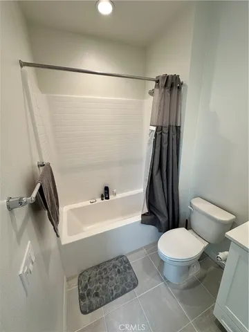 $4,300 | 5864 Linden Avenue, Unit 3, Long Beach, CA 90805