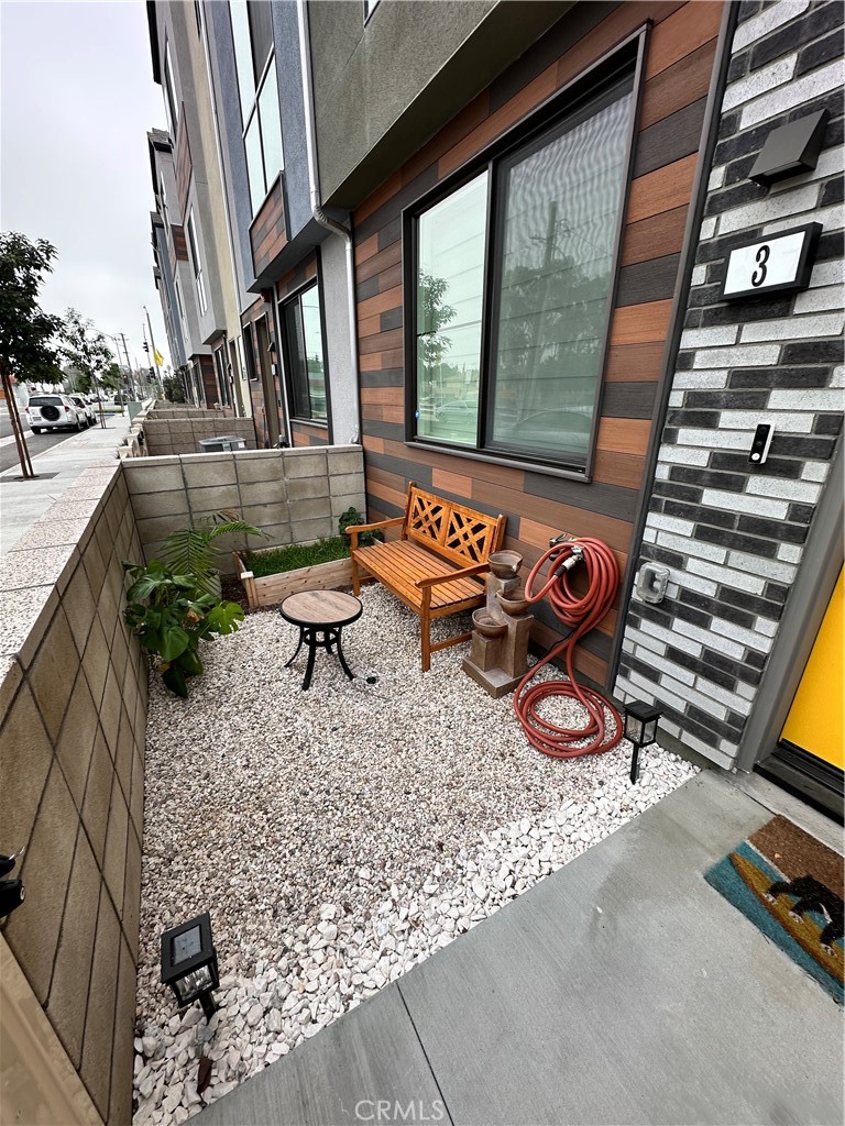 5864 Linden Avenue, Unit 3 Long Beach, CA 90805 - Photo 4 of 54