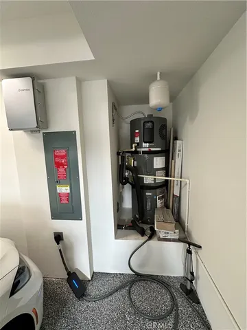 $4,300 | 5864 Linden Avenue, Unit 3, Long Beach, CA 90805