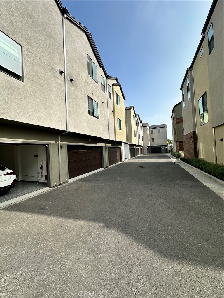 5864 Linden Avenue, Unit 3 Long Beach, CA 90805 - Photo 49 of 54