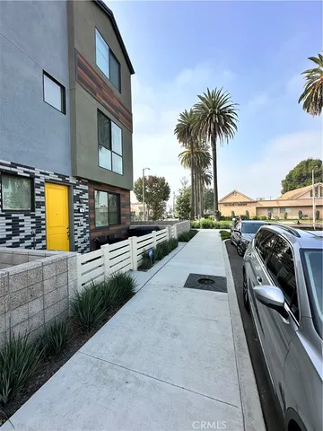 $4,300 | 5864 Linden Avenue, Unit 3, Long Beach, CA 90805