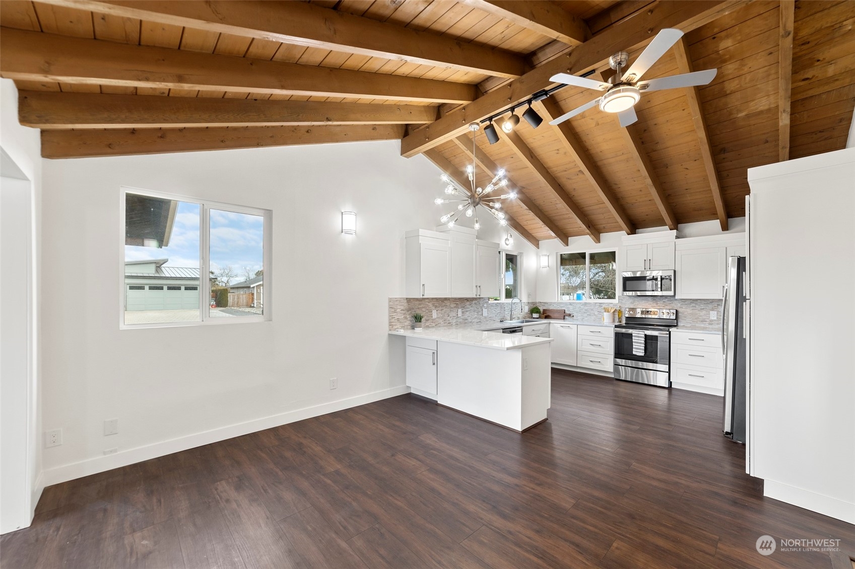 8104 Cowichan Road Blaine, WA 98230 - Photo 12 of 40 Gallery Image 12