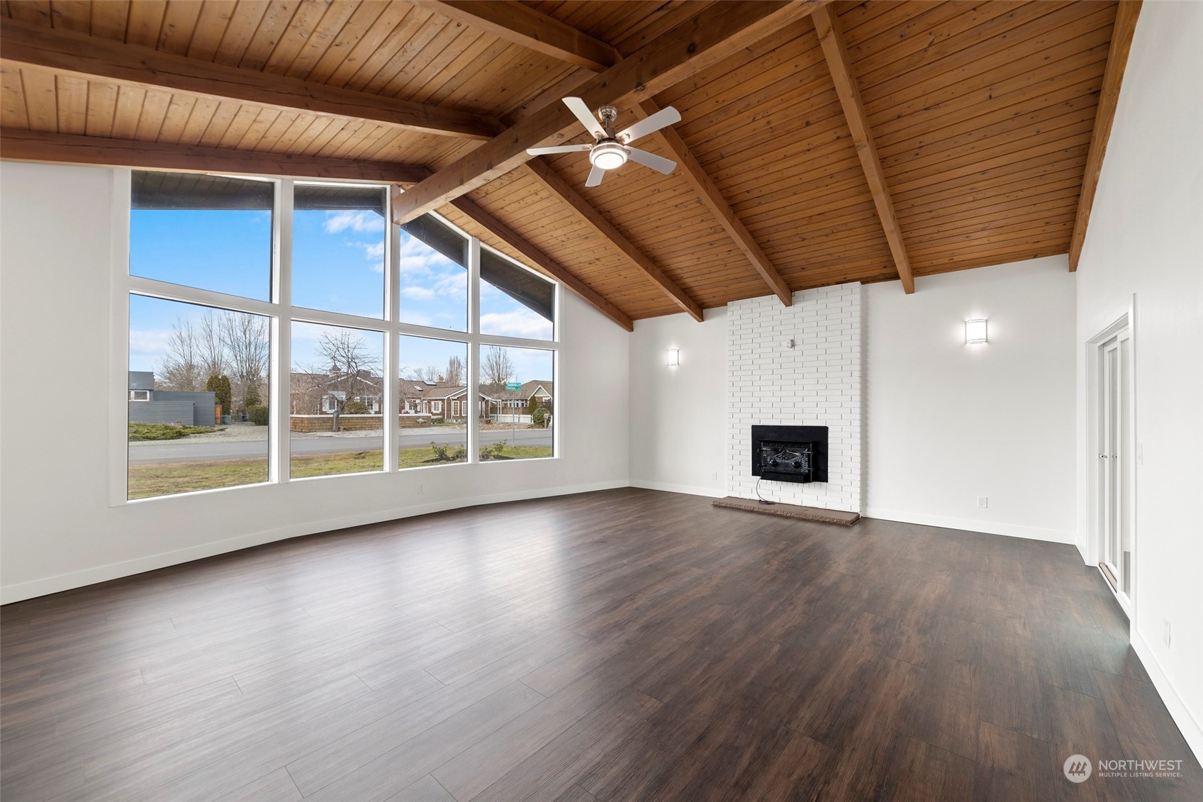 8104 Cowichan Road Blaine, WA 98230 - Photo 15 of 40 Gallery Image 15