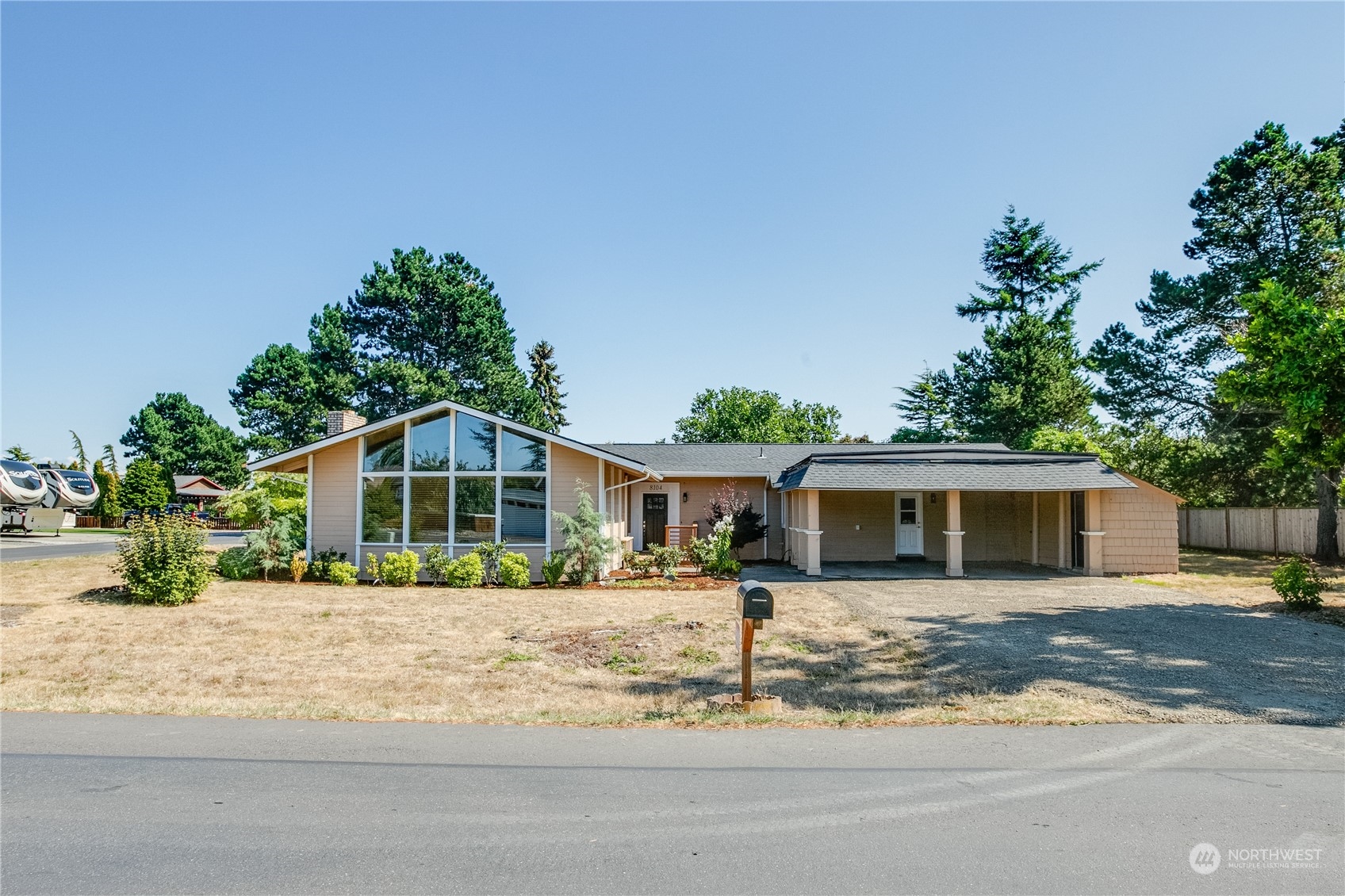 8104 Cowichan Road Blaine, WA 98230 - Photo 2 of 40 Gallery Image 2