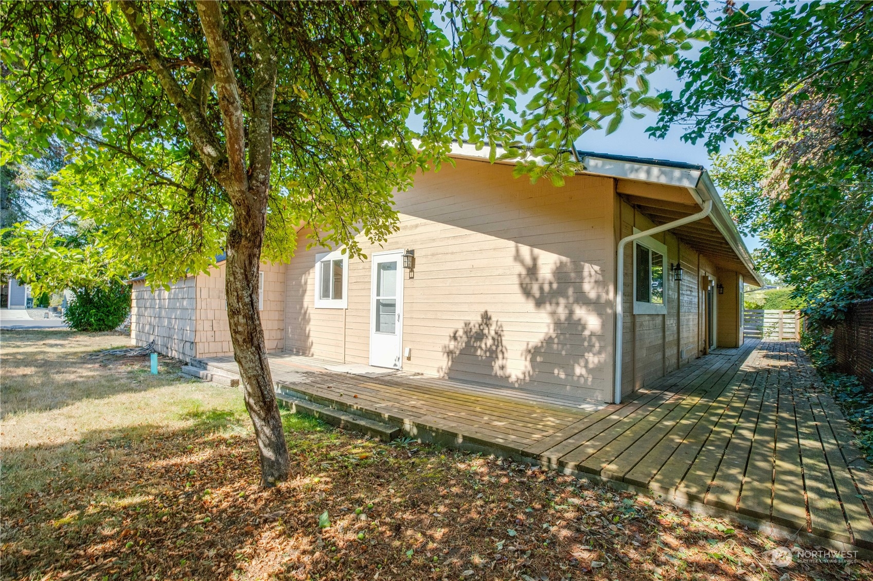 8104 Cowichan Road Blaine, WA 98230 - Photo 33 of 40 Gallery Image 33
