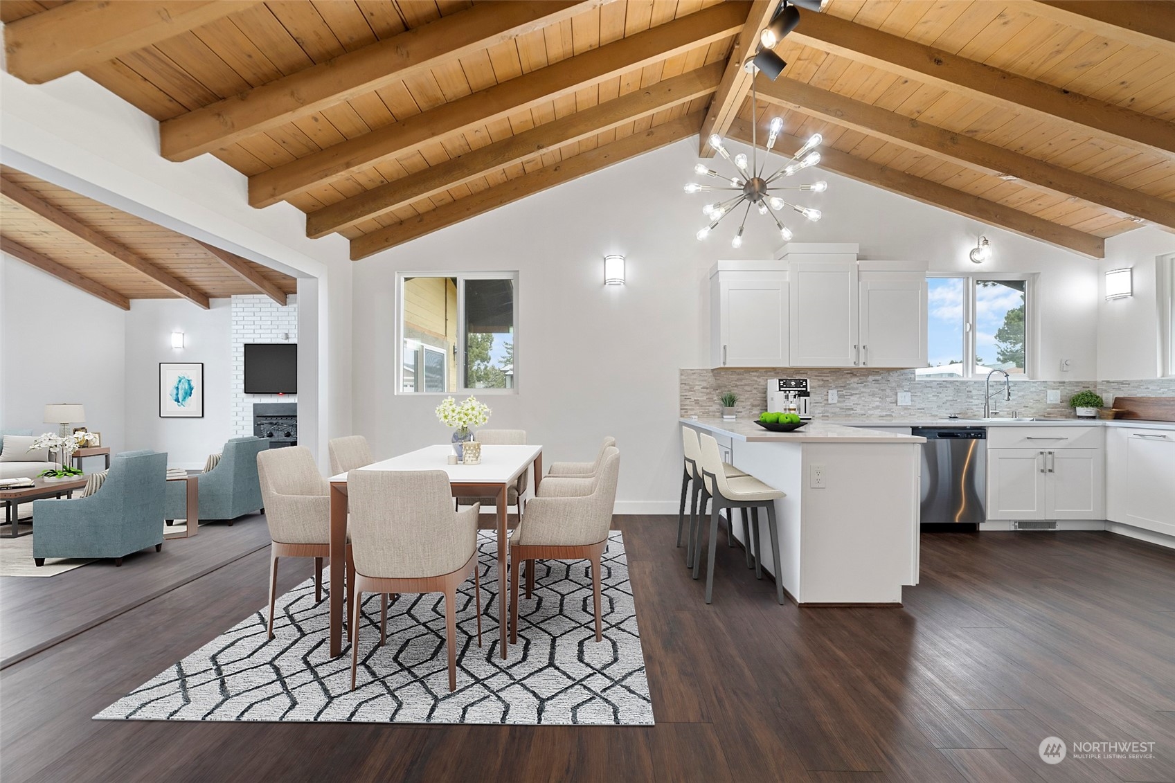 8104 Cowichan Road Blaine, WA 98230 - Photo 5 of 40 Gallery Image 5