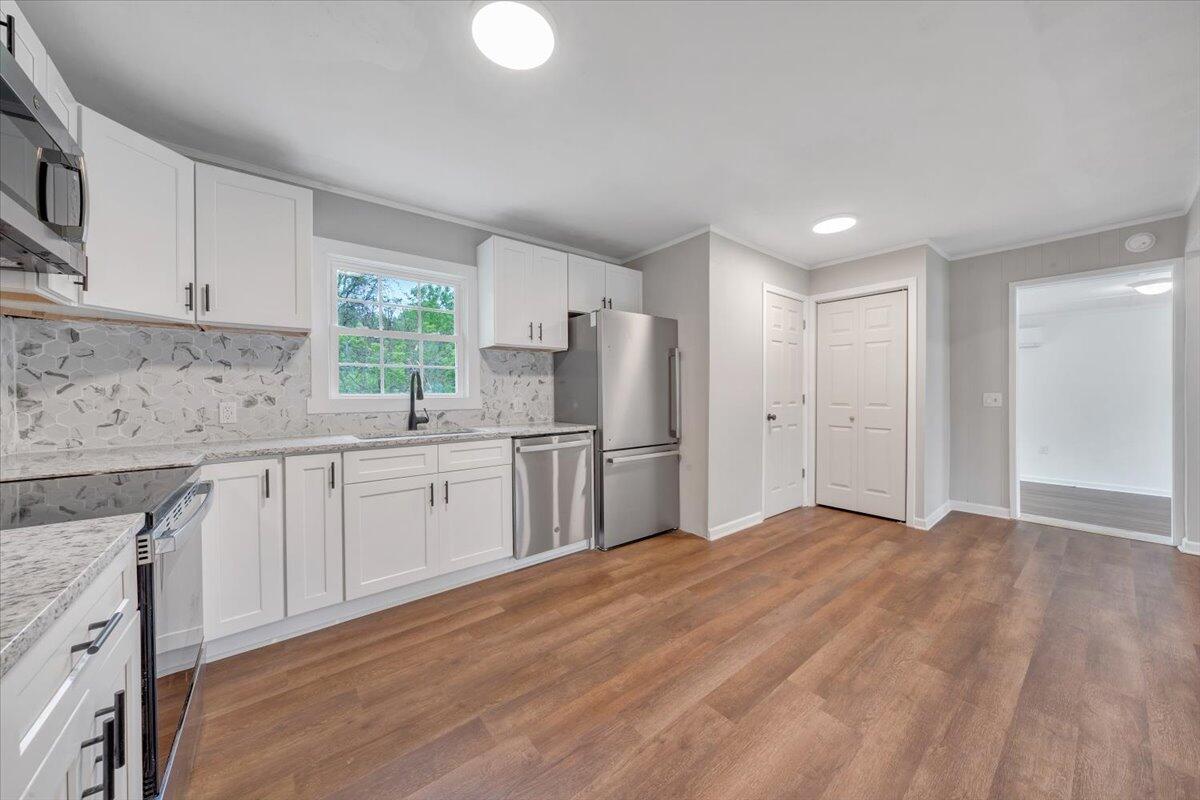 519 Power Dam Road Rocky Mount, VA 24151 - Photo 10 of 29 09-MIB09425