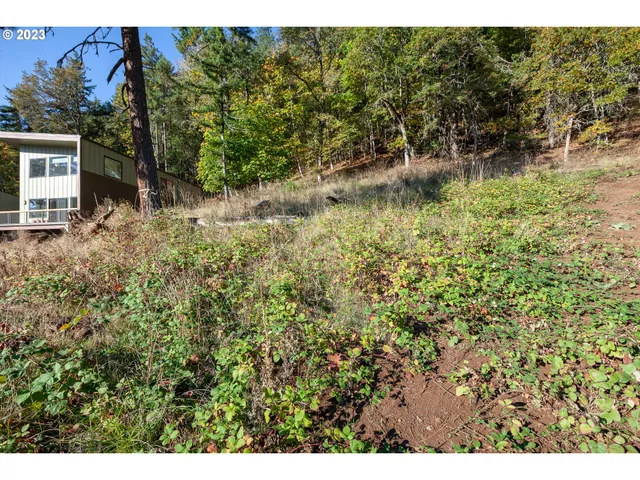 a view of a lake view