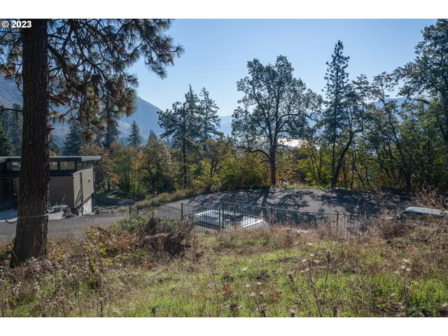 a view of outdoor space with mountain view