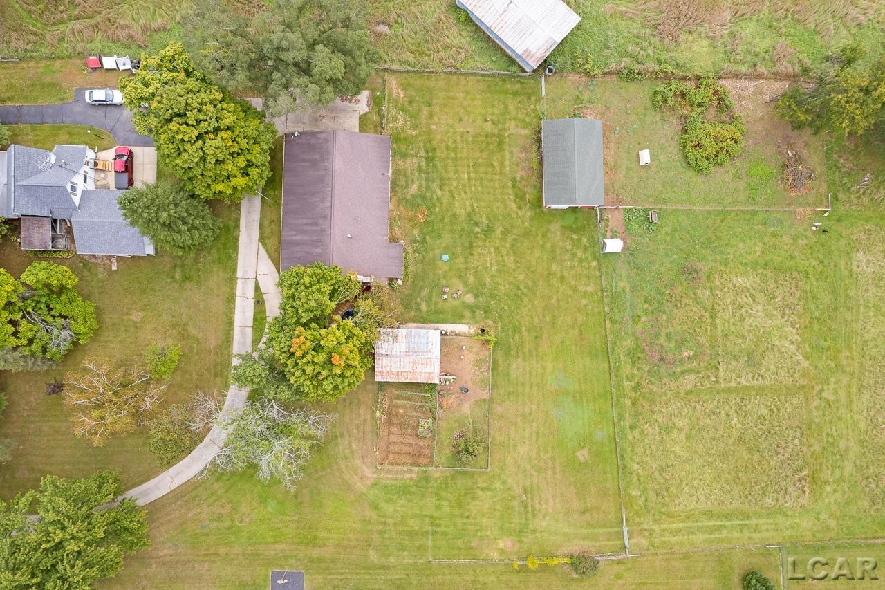 8865 Riverside Road Brooklyn, MI 49230 - Photo 32 of 38