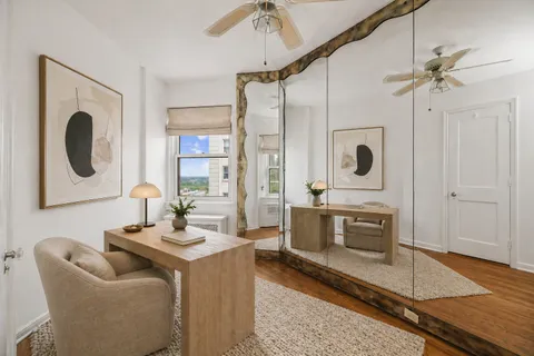$485,000 | 5555 North Sheridan Road, Unit 1503, Chicago, IL 60640