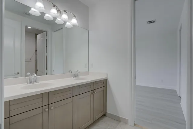 $4,700 | 209 Diamante Way, Jupiter, FL 33477