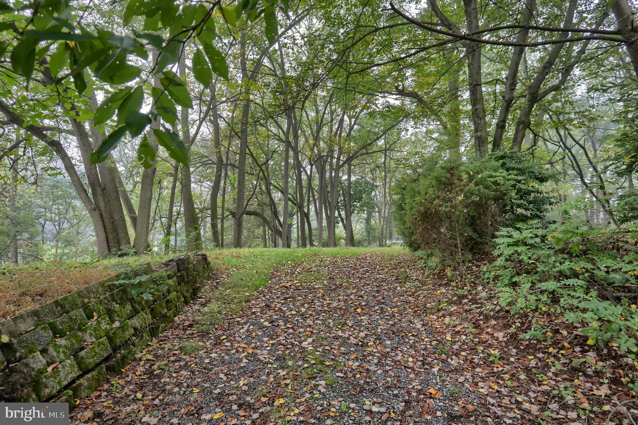 1812 Church Road Hummelstown, PA 17036 - Photo 5 of 23 Gallery Image 5