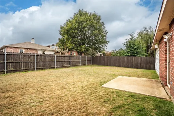 $2,200 | 3516 Clydesdale Drive, Denton, TX 76210
