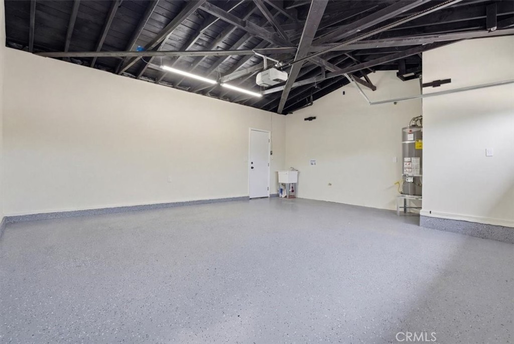 168 226th Street Carson, CA 90745 - Photo 28 of 40 a view of small space