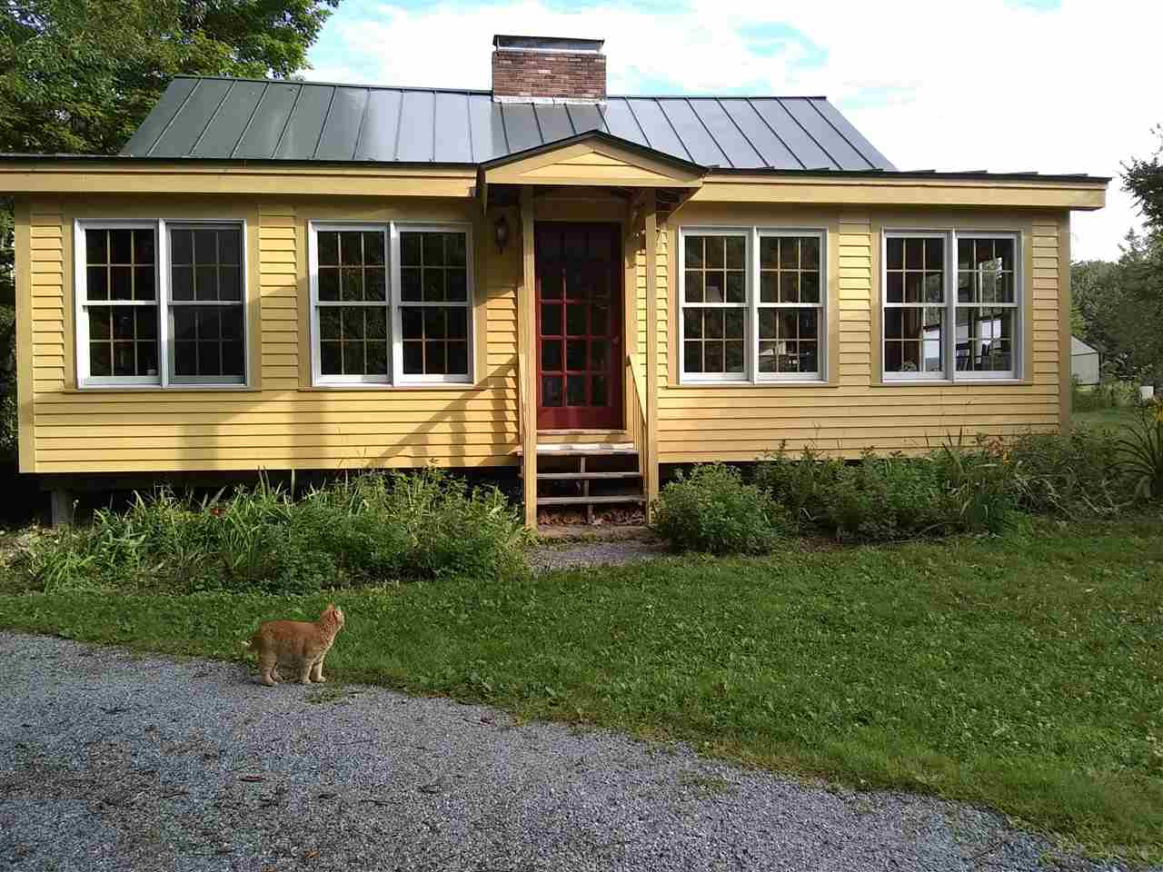 576 Kearsarge Mountain Road Warner, NH 03278 - Photo 2 of 26