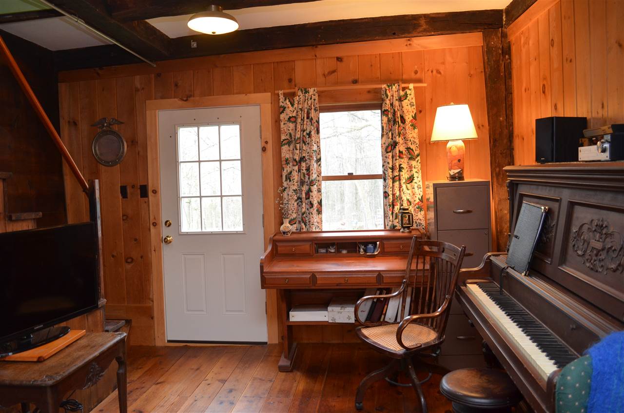 576 Kearsarge Mountain Road Warner, NH 03278 - Photo 12 of 26