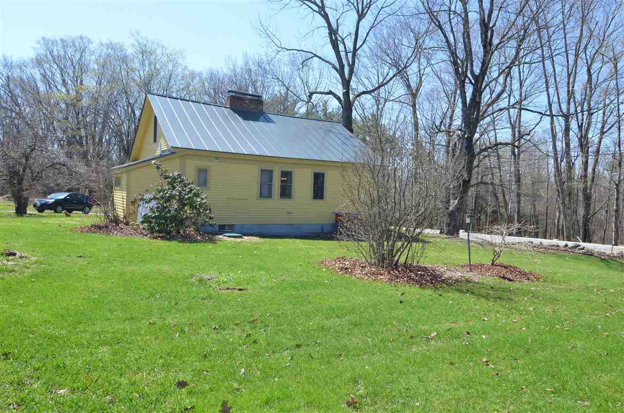 576 Kearsarge Mountain Road Warner, NH 03278 - Photo 3 of 26