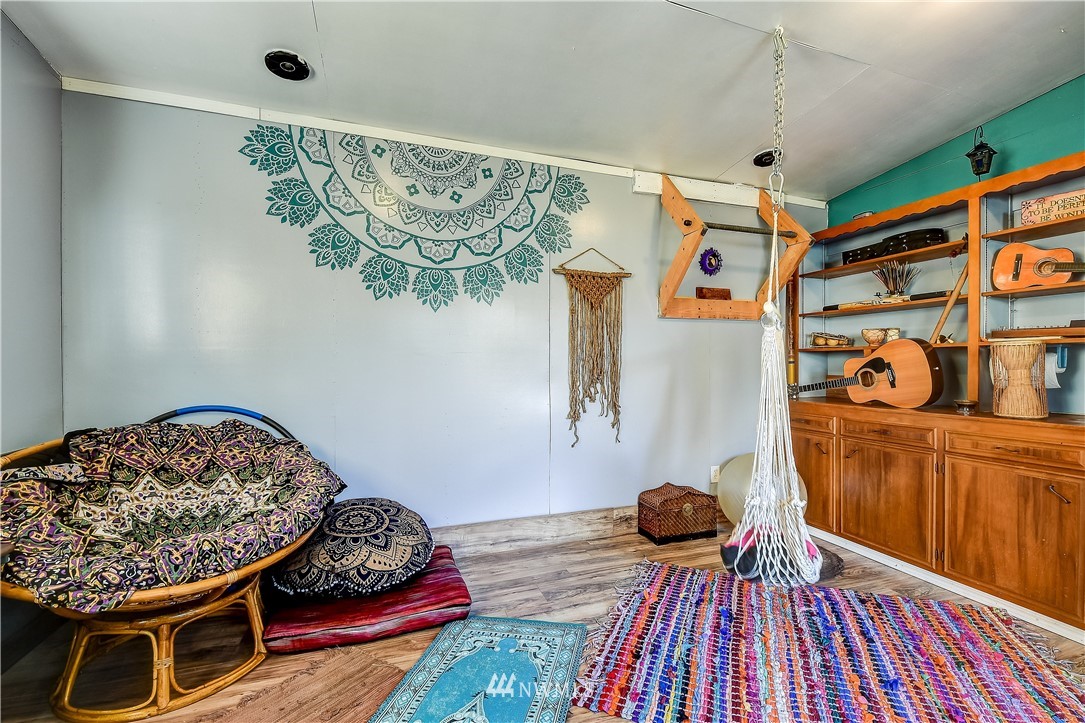 8426 Vernon Road Lake Stevens, WA 98258 - Photo 19 of 28 Gallery Image 19