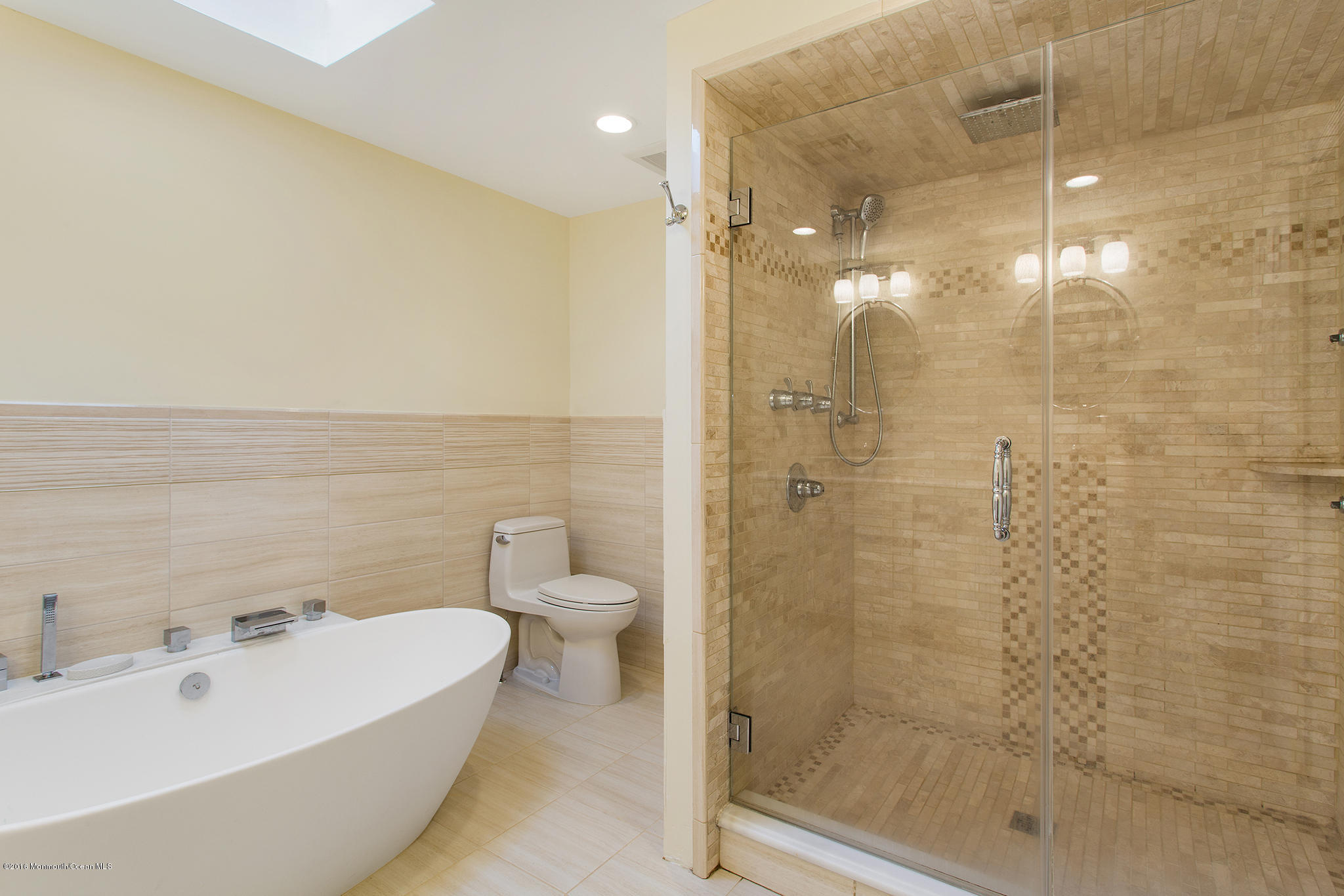 43 Cambridge Road Freehold, NJ 07728 - Photo 18 of 25 Redfin Kathy Froelich - 43 Cambridge Rd,