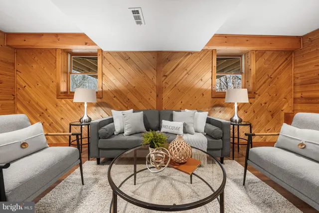 $800,000 | 3840 Mt Atlas Lane, Haymarket, VA 20169