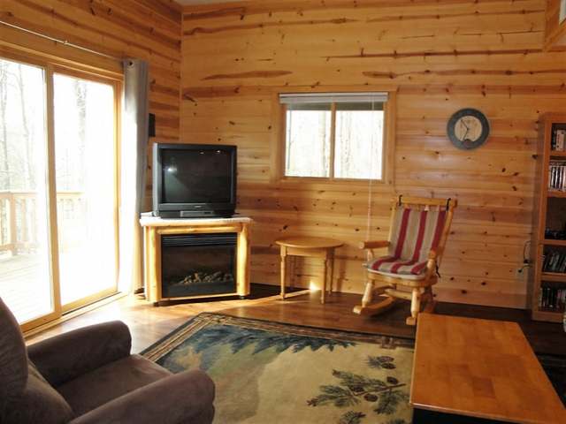 7109 Beyer Road Rhinelander, WI 54501 - Photo 4 of 20 Gallery Image 4