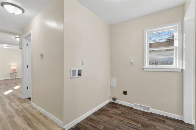 $140,000 | 1923 Lenox Avenue, Beloit, WI 53511