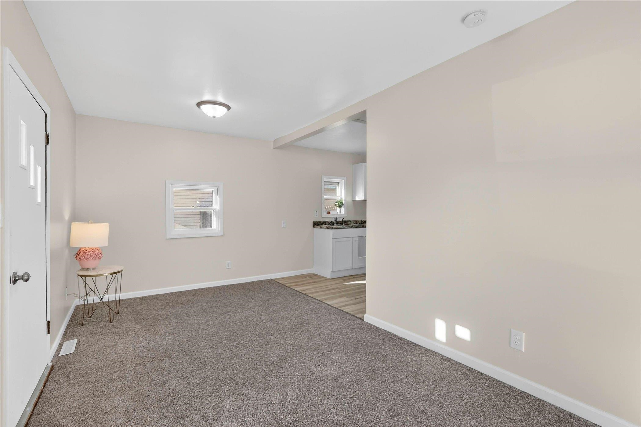 1923 Lenox Avenue Beloit, WI 53511 - Photo 7 of 28