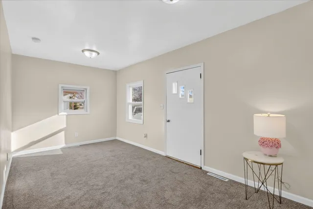 $140,000 | 1923 Lenox Avenue, Beloit, WI 53511