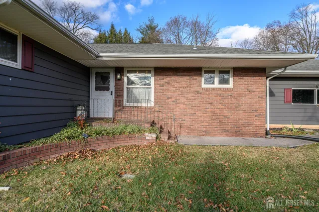 $550,000 | 93 Mosher Road, Princeton, NJ 08540