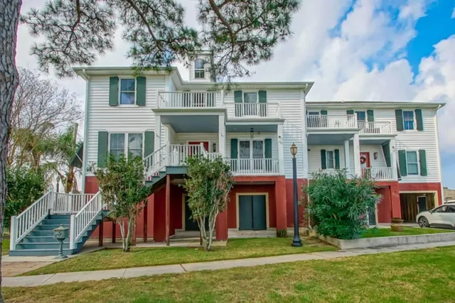 $850,000 | 107-09 West Brooks Street, New Orleans, LA 70124