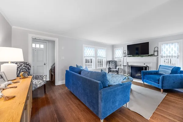 $880,000 | 8 Clifton Road, Natick, MA 01760
