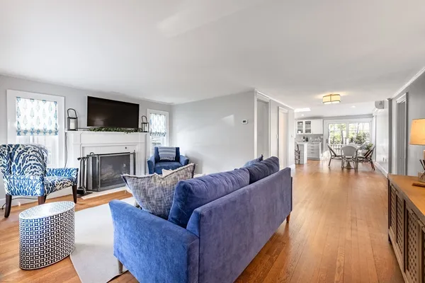 $880,000 | 8 Clifton Road, Natick, MA 01760