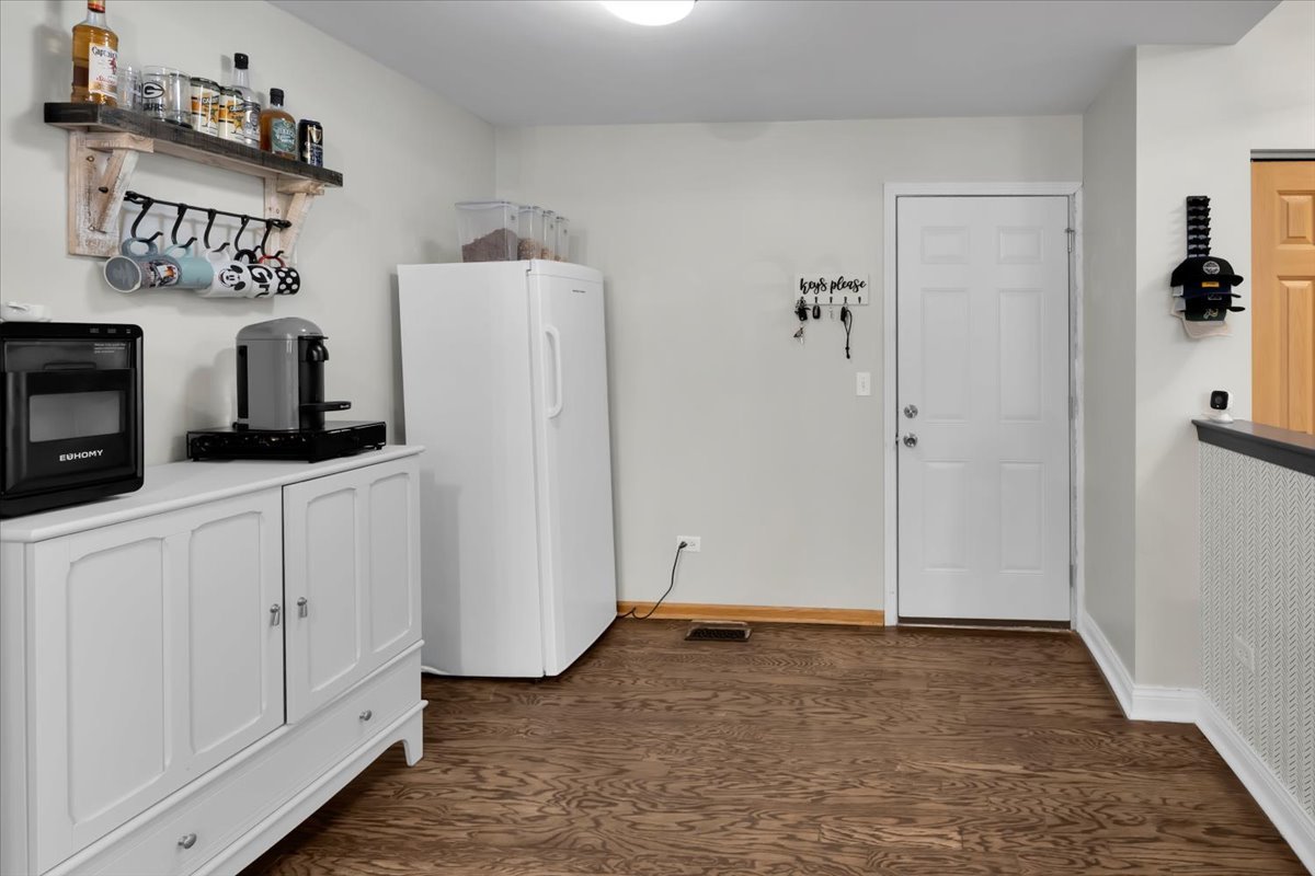 16501 Nottingham Court Lockport, IL 60441 - Photo 15 of 44