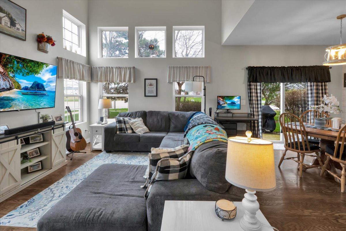 16501 Nottingham Court Lockport, IL 60441 - Photo 8 of 44