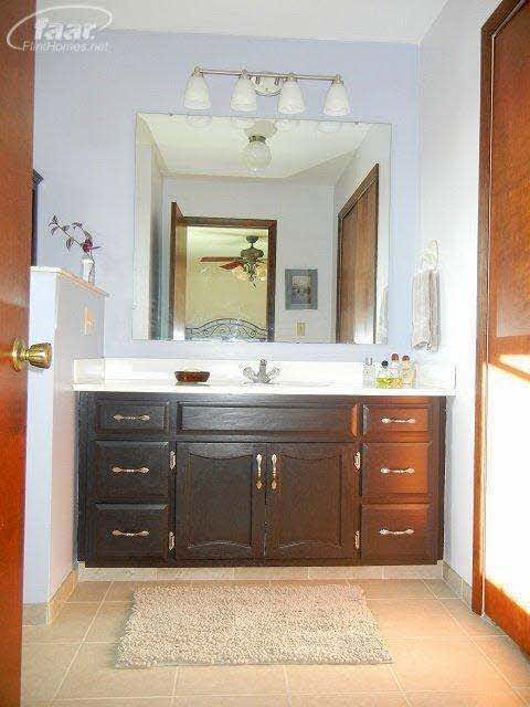 861 North Hintz Road Owosso, MI 48867 - Photo 23 of 44 20419785-22.JPG
