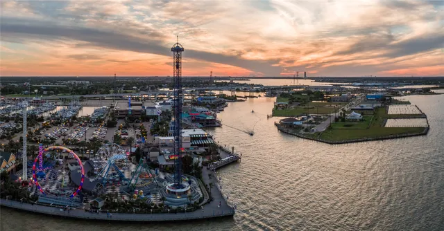 $7,000 | 1623 Lake Arbor Drive, El Lago, TX 77586