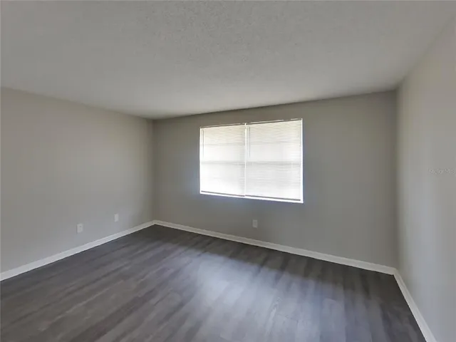 $1,899 | Undisclosed Address, Valrico, FL 33594