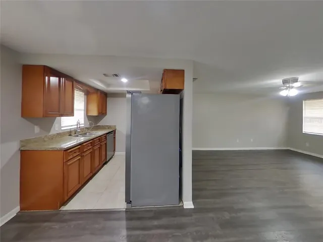 $1,899 | Undisclosed Address, Valrico, FL 33594