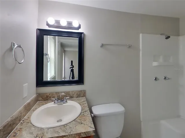 $1,899 | Undisclosed Address, Valrico, FL 33594