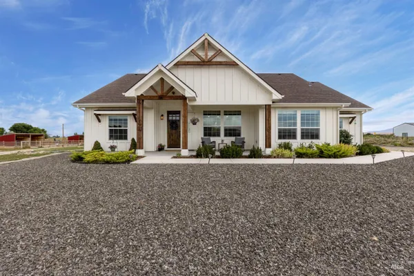 $998,000 | 2635 Berglund Road, Emmett, ID 83617