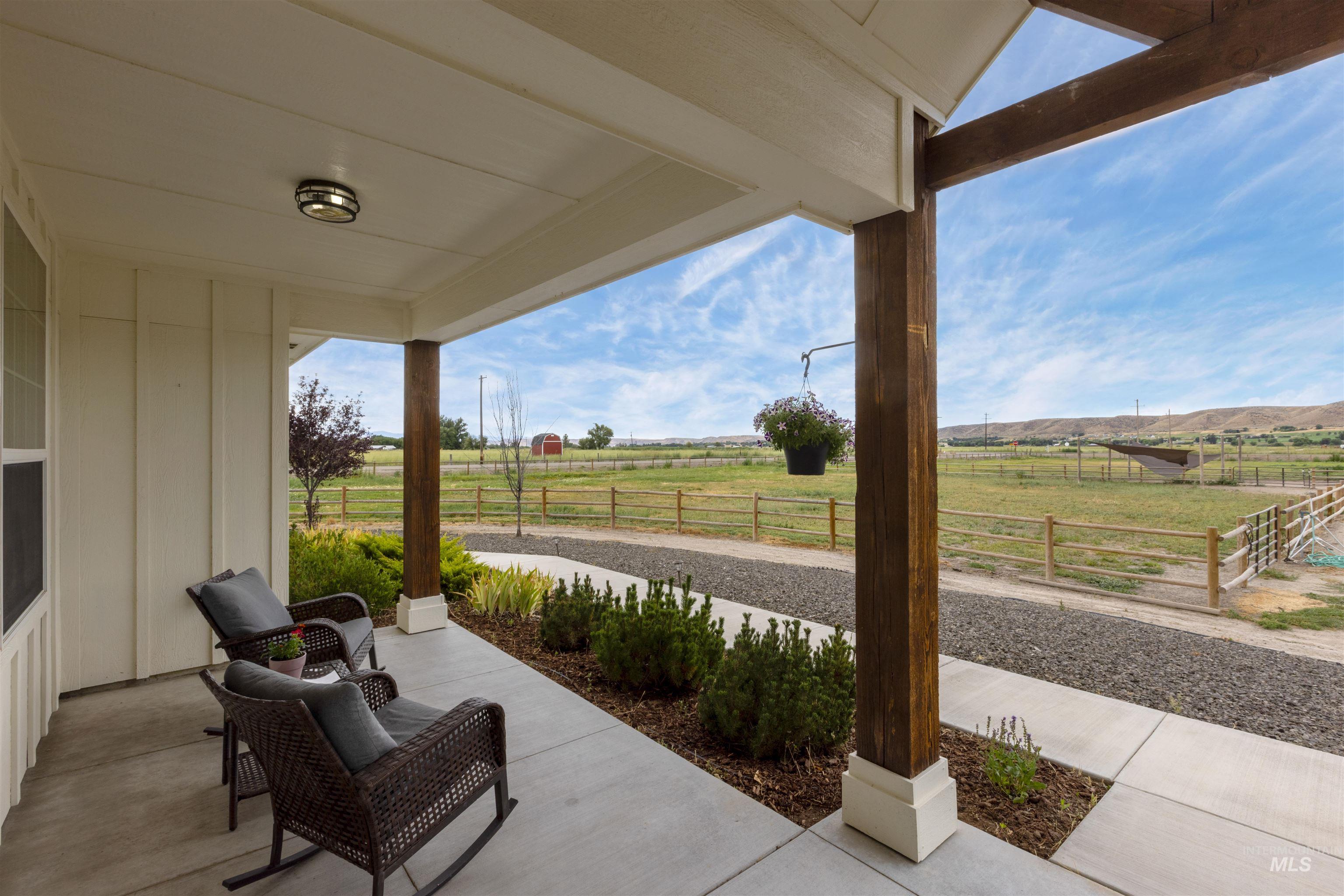 2635 Berglund Road Emmett, ID 83617 - Photo 4 of 50