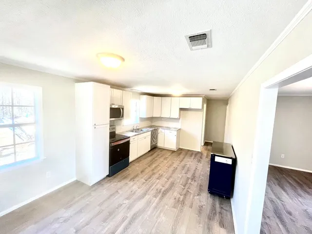 $249,000 | 160 Auburn Drive Southwest, Bogue Chitto, MS 39629