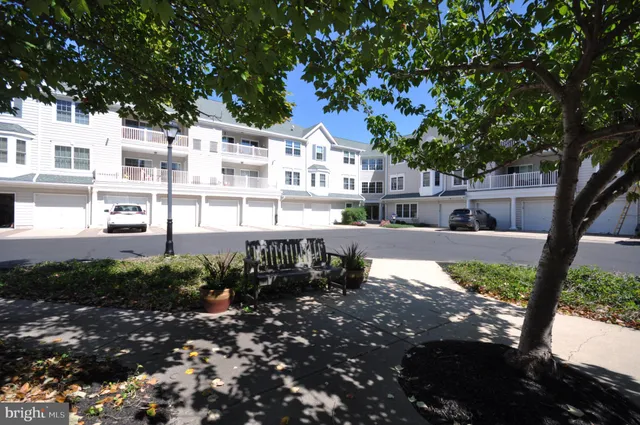 $339,999 | 42 West College Avenue, Unit 324, Yardley, PA 19067